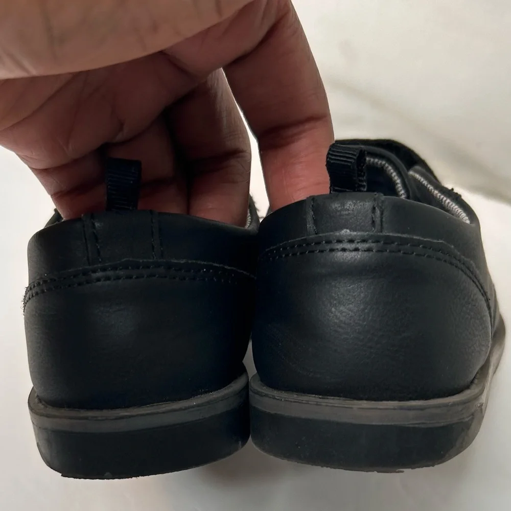 Wonder Nation Boy’s Black Dress Shoes with Velcro Straps Size 9